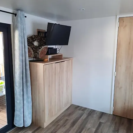 Campsite Jpp Marie Ange Proprietaire Saint-Julien-en-Born